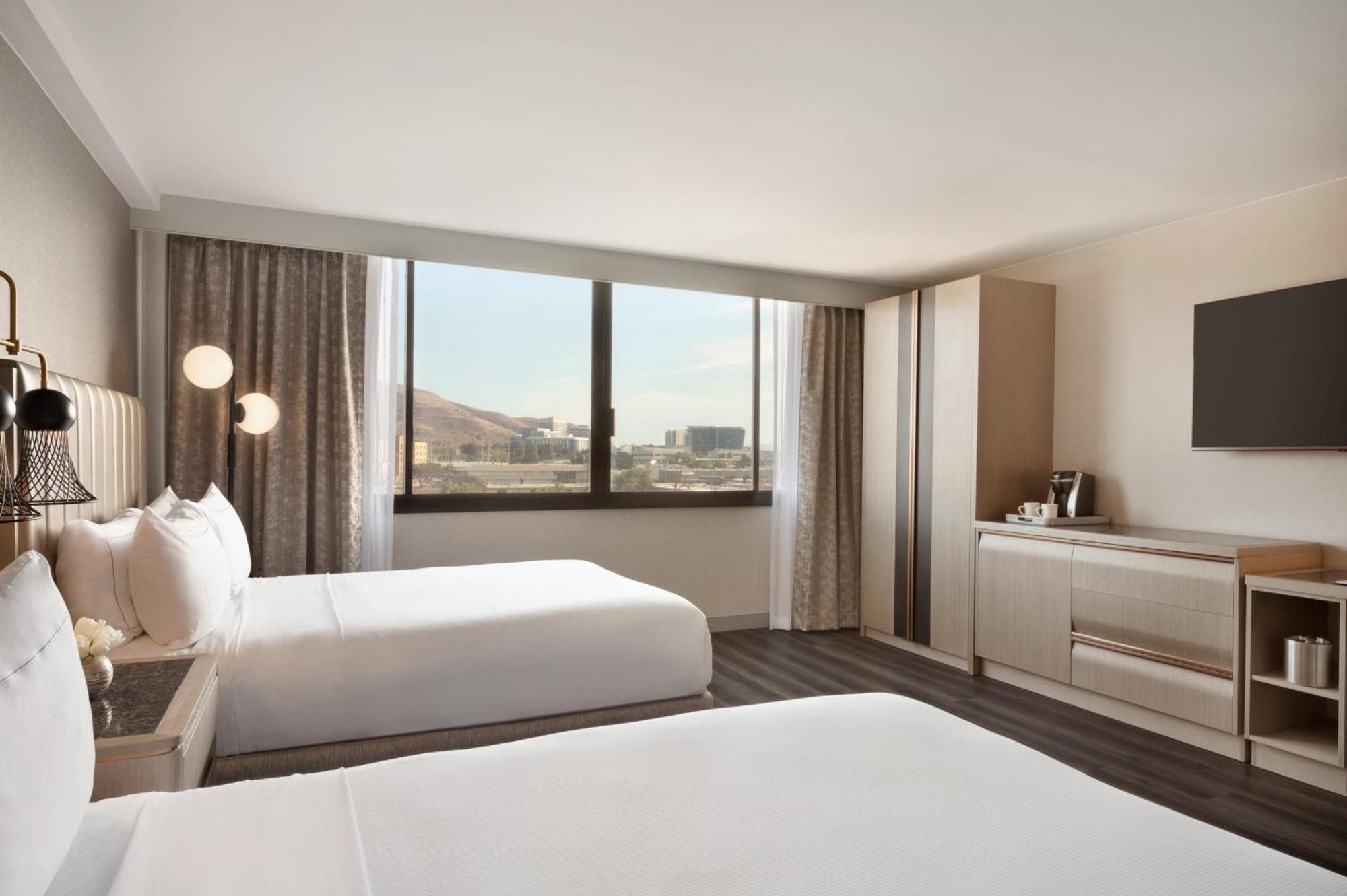 Doubletree By Hilton San Francisco South Airport Blvd Hotel Саут Сан Франциско Екстериор снимка